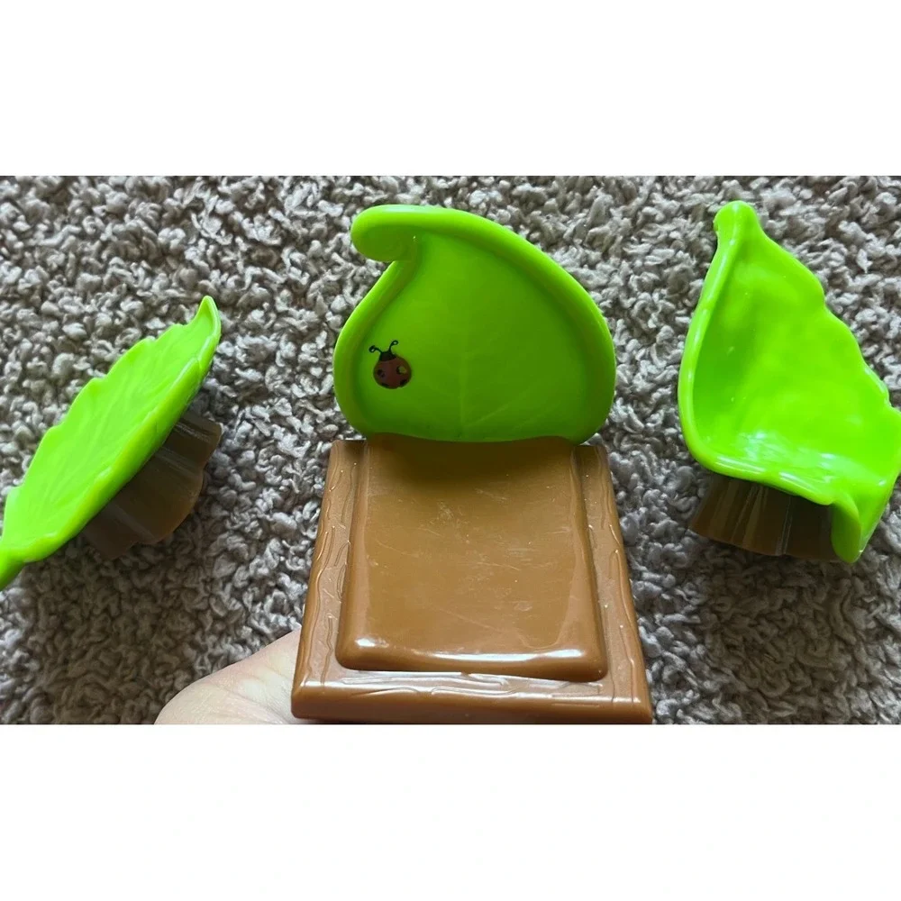 Lil Woodzeez Acorn Treehouse Green Leaf Bed and Chair Furniture Accessory Set